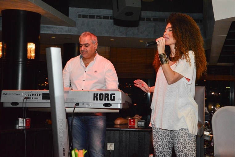 Jazz Bar Entertainment 